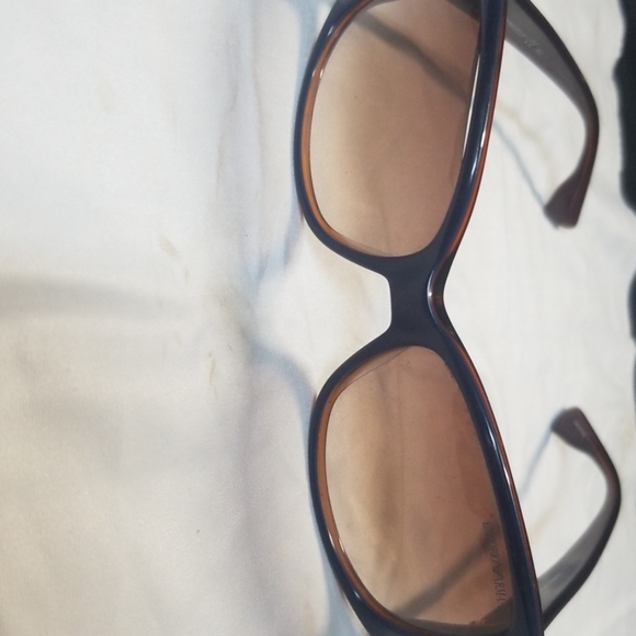 Set of 3 pairs of sunglasses - Picture 5 of 7